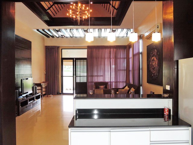 House for sale Pattaya looking from the kitchen