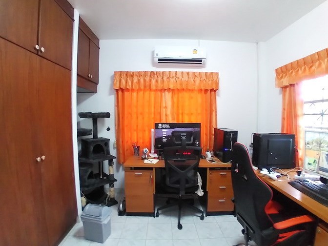 House for sale East Pattaya showing the second bedroom House for sale East Pattaya showing the second bedroom