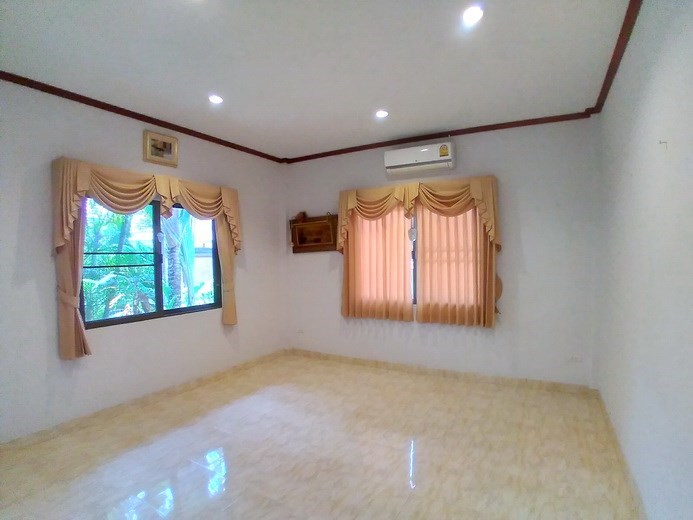 House for sale East Pattaya showing the third bedroom House for sale East Pattaya showing the third bedroom