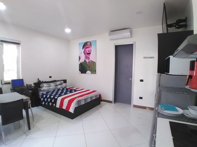 House for sale Jomtien showing the guest bedroom suite House for sale Jomtien showing the guest bedroom suite