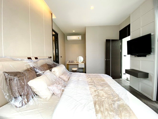 House for sale Jomtien showing the second bedroom 