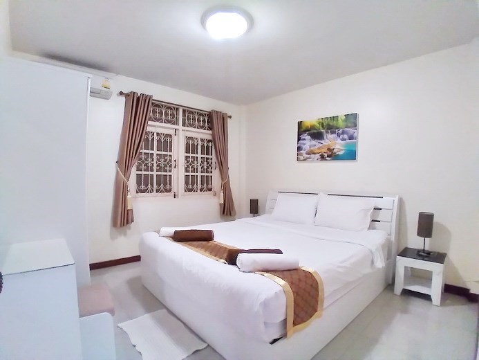 House for sale Jomtien showing the third bedroom House for sale Jomtien showing the third bedroom