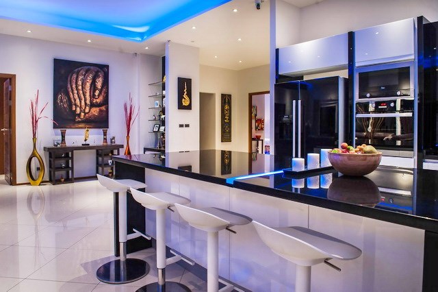 House for sale Mabprachan Pattaya showing the kitchen area House for sale Mabprachan Pattaya showing the kitchen area