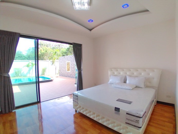 House for sale Pattaya Bangsaray showing the second bedroom House for sale Pattaya Bangsaray showing the second bedroom