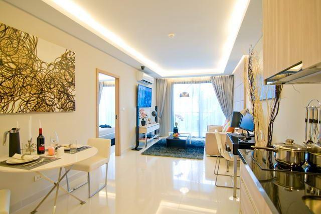Laguna Beach Resort 3 - The Maldives showing the living area concept