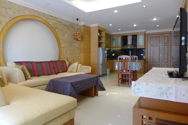 Condominium for rent in Pattaya showing the living room Condominium for rent in Pattaya showing the living room