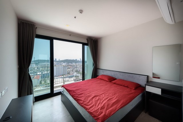 Condominium for Rent Pattaya showing the master bedroom Condominium for Rent Pattaya showing the master bedroom