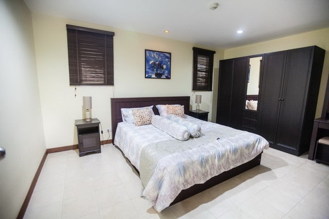 Condominium for rent Jomtien Beach showing the bedroom