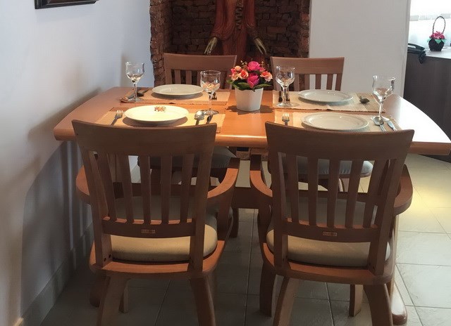 Condominium for rent Jomtien Beach showing the dining area Condominium for rent Jomtien Beach showing the dining area