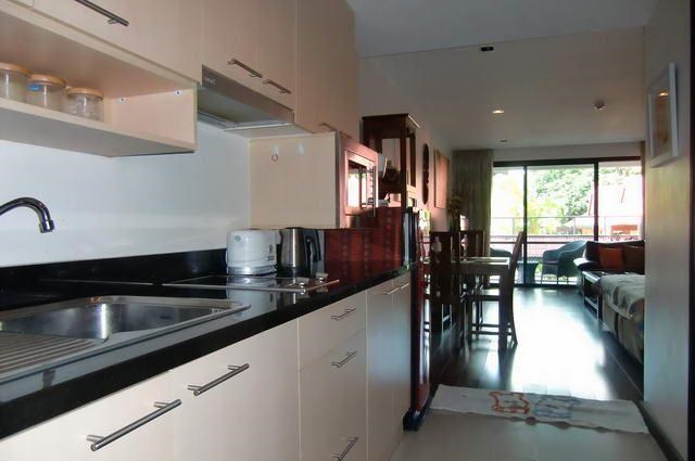 Condominium for Rent Pattaya Beach showing the kitchen Condominium for Rent Pattaya Beach showing the kitchen