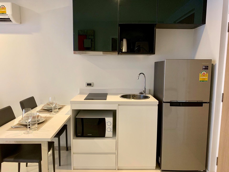 Condominium for rent Pattaya showing the kitchen area Condominium for rent Pattaya showing the kitchen area