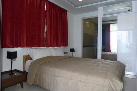 Condominium for rent Wong Amat Tower showing the bedroom