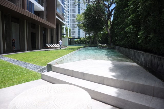 Condominium For Sale Wongamat showing the communal pool Condominium For Sale Wongamat showing the communal pool
