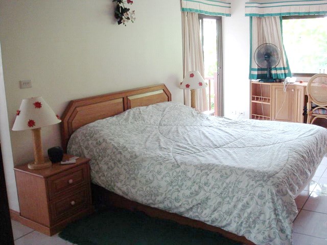 Condominium for sale in Jomtien at Chateau Dale showing the bedroom Condominium for sale in Jomtien at Chateau Dale showing the bedroom