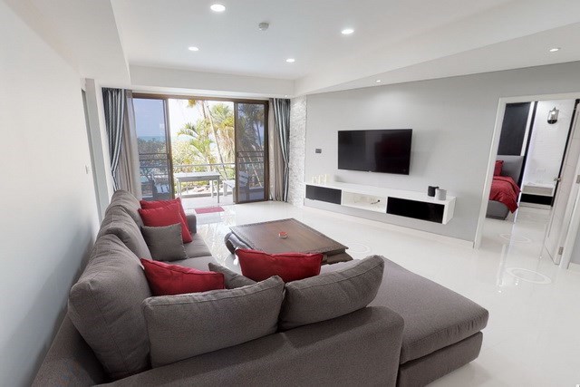 Condominium for sale Pratumnak showing the living room Condominium for sale Pratumnak showing the living room