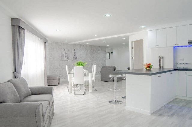 Condominium for sale Pratumnak Hill Pattaya showing the open plan concept Condominium for sale Pratumnak Hill Pattaya showing the open plan concept