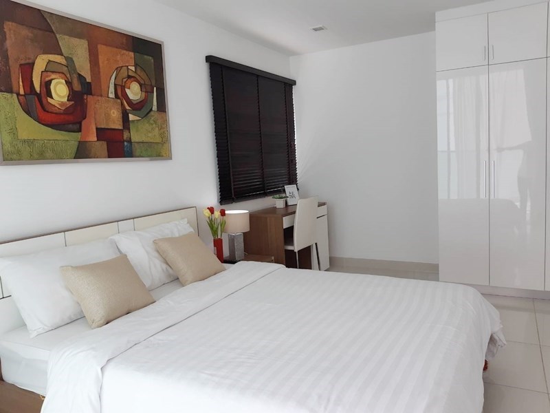 Condominium for sale Pratumnak Pattaya showing the second bedroom with office area Condominium for sale Pratumnak Pattaya showing the second bedroom with office area