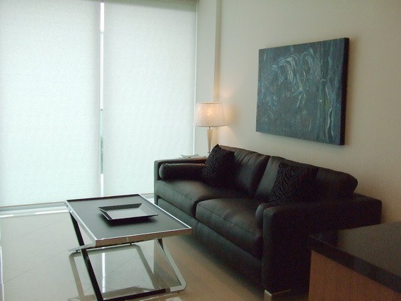 Condominium for rent Naklua showing the living room