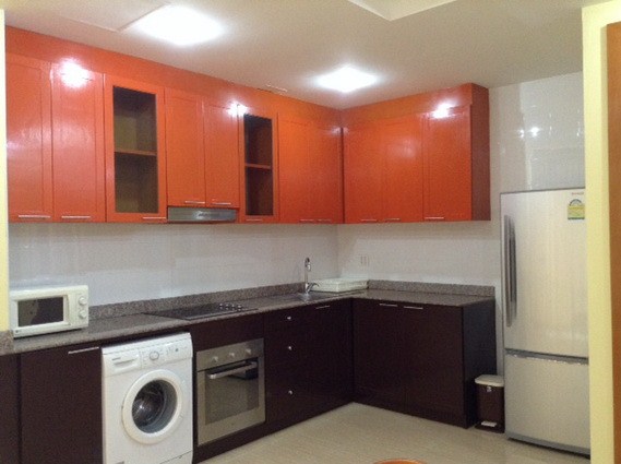 Condominium for rent Pratumnak Hill showing the kitchen Condominium for rent Pratumnak Hill showing the kitchen