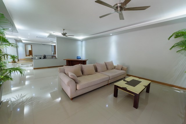 House for rent Pattaya showing the main living room House for rent Pattaya showing the main living room