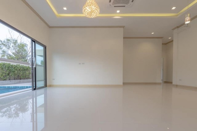House for sale Pattaya Mabprachan showing the living and dining areas concept House for sale Pattaya Mabprachan showing the living and dining areas concept
