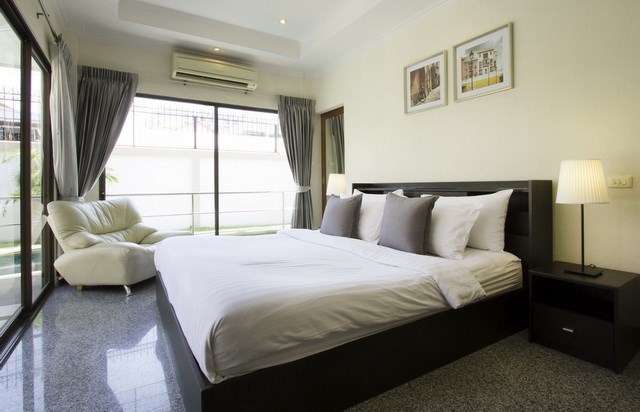 House for sale Pratumnak Hill Pattaya showing the second bedroom House for sale Pratumnak Hill Pattaya showing the second bedroom