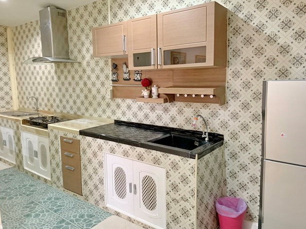House for Sale East Pattaya showing the kitchen area House for Sale East Pattaya showing the kitchen area