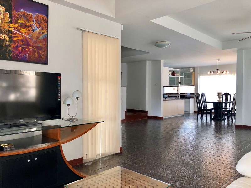 House for sale East Pattaya showing the open plan concept House for sale East Pattaya showing the open plan concept