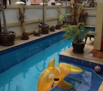 House For Sale East Pattaya showing the private pool House For Sale East Pattaya showing the private pool
