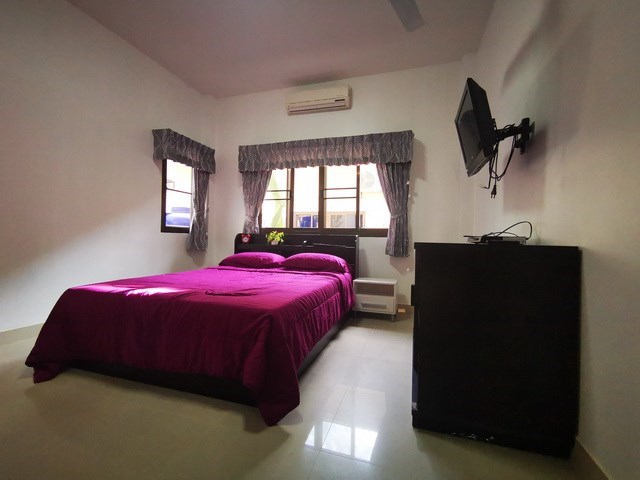 House for sale East Pattaya showing the second bedroom