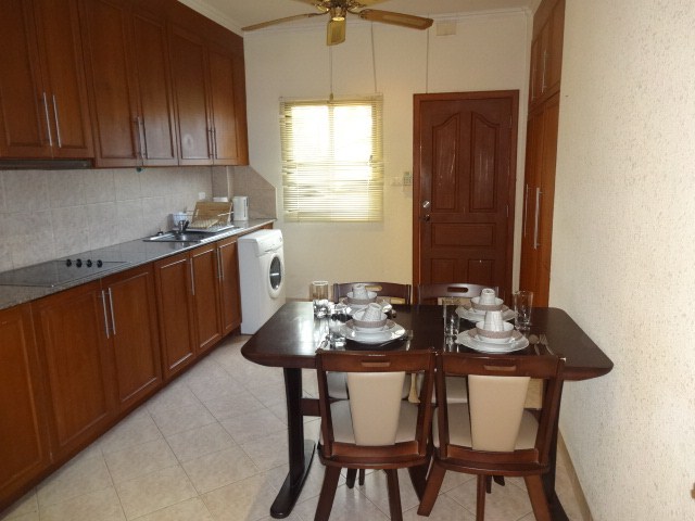 House for Rent Pratumnak Hill showing the dining kitchen